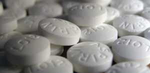 pilulas-de-aspirina-1402530186161_615x300