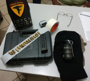 Objetos apreendidos com autor de furto de arma em Gurupi