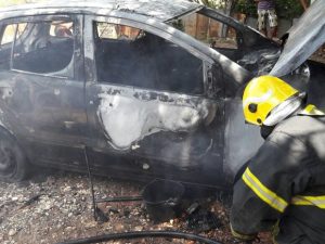 carro pega fogo Araguatins