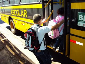 129-transporte-escolar