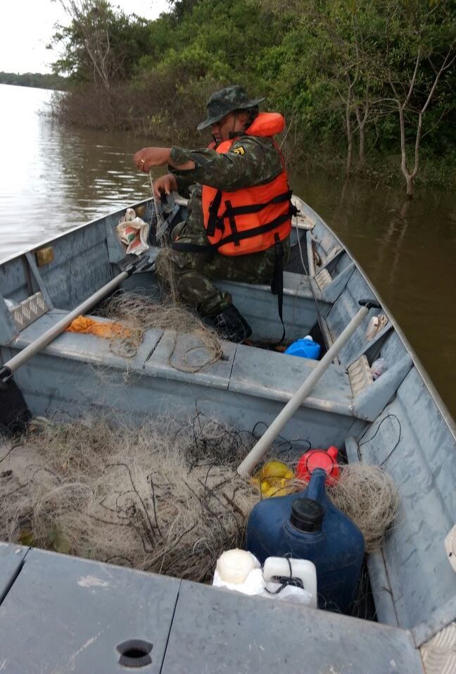 Material de pesca predatória apreendido em Pedro Afonso