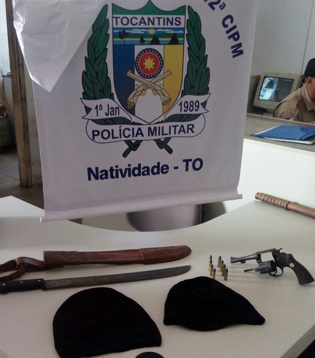 Material localizado pela PM com os supeitos em Chapada de Natividade.
