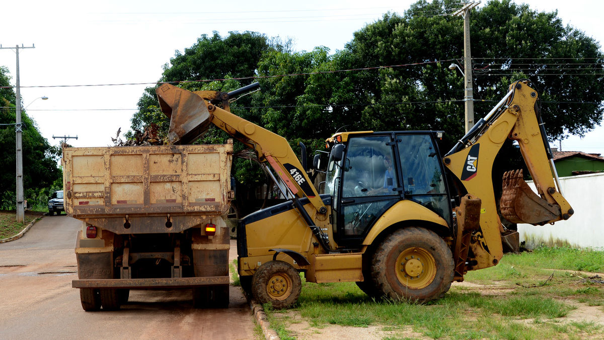 Mutirão de limpeza Norte. RR 05.04 (6)