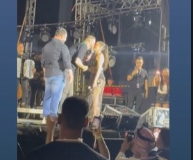 Cantora Maraísa foi pedida em casamento durante show em Palmas - Foto -Reprodução