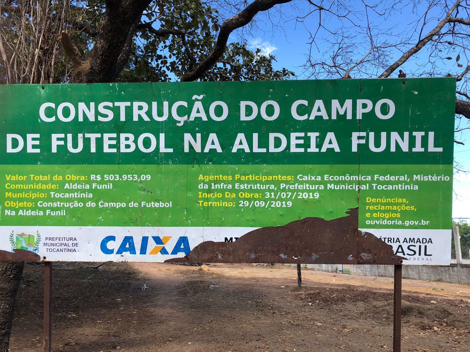 Construção do Campo de Futebol na Aldeia do Funil, em Tocantínia - Foto - Divulgação