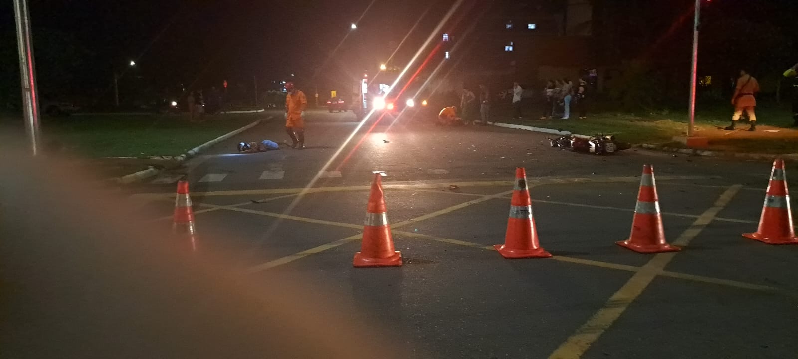 Acidente foi registrado no cruzamento da Avenida Teotônio Segurado com a LO 5- Foto - Divulgação