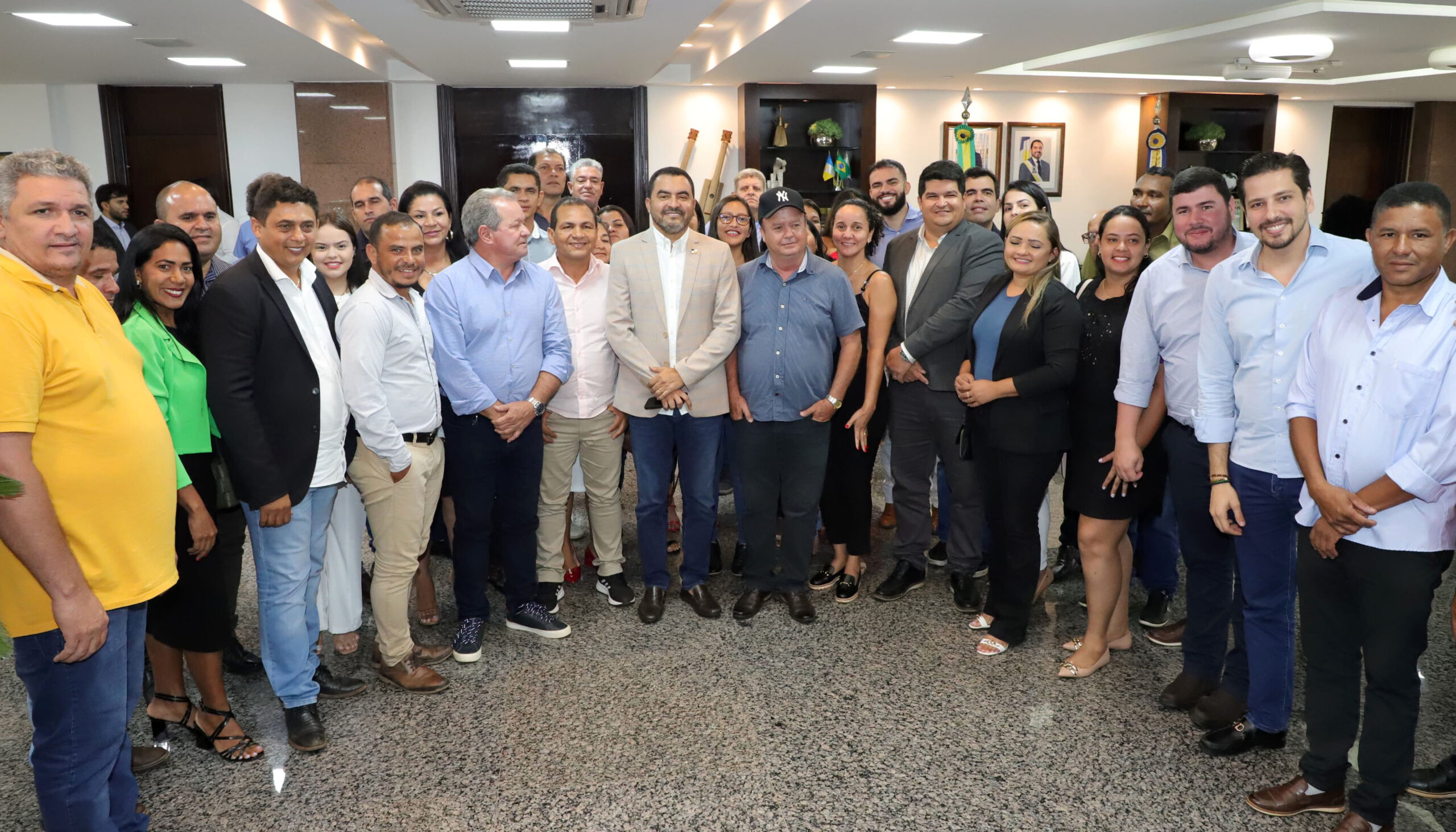 Governador recebeu a comitiva nesta quinta-feira, 25, no Palácio Araguaia Governador José Wilson Siqueira Campos  - Foto Esequias Araújo/Governo do Tocantins