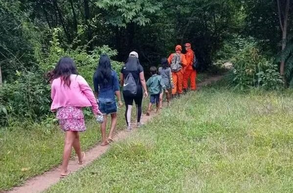Indígenas estão ajudando nas buscas - Foto - Corpo de Bombeiros do Tocantins