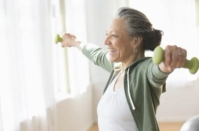 Cérebro “rejuvenesce” até quatro anos logo após exercício, diz estudo