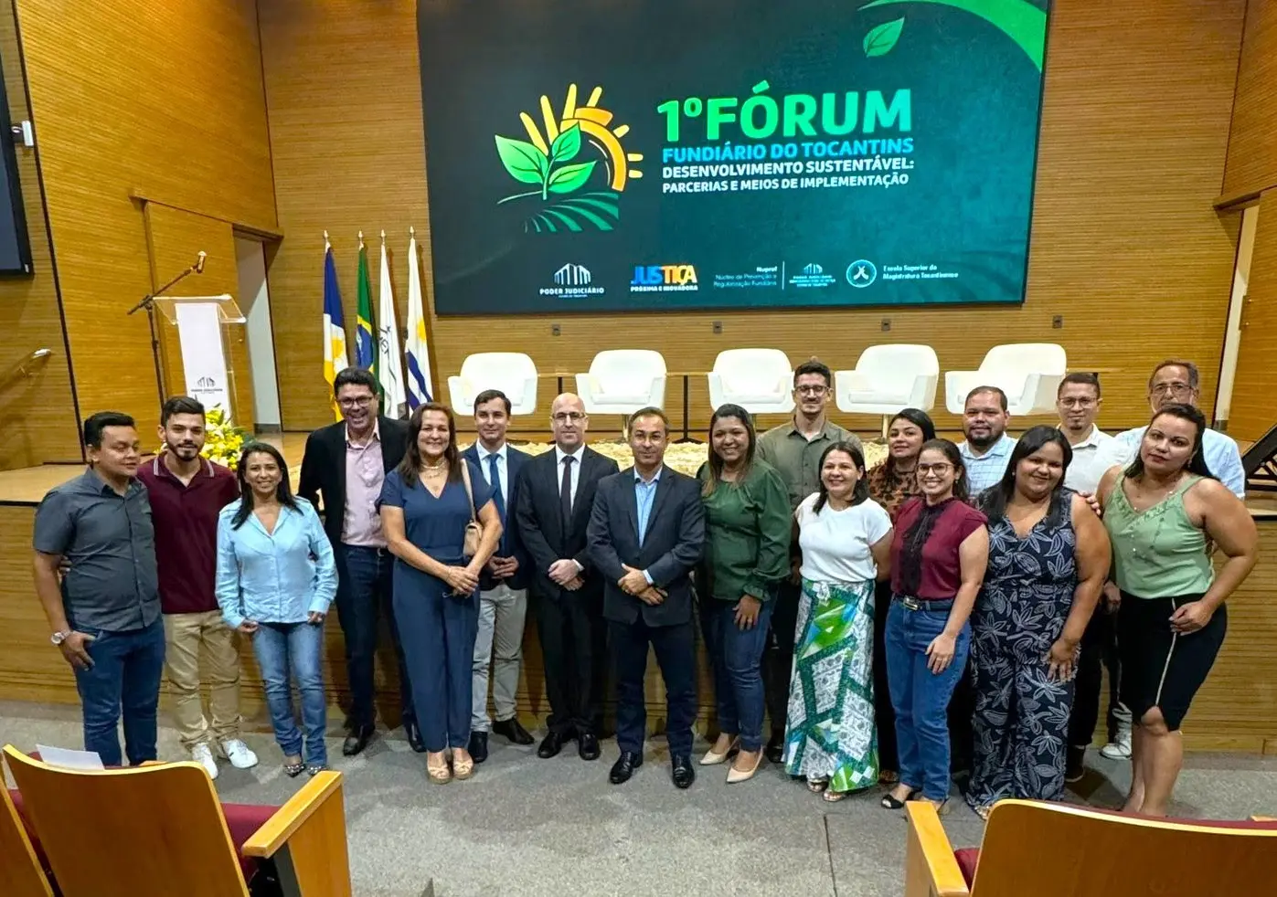 Araguaína se destaca e recebe Selo Diamante em reconhecimento à política de regularização fundiária