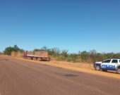 Casal é feito refém durante roubo de caminhão de soja em Chapada de Natividade